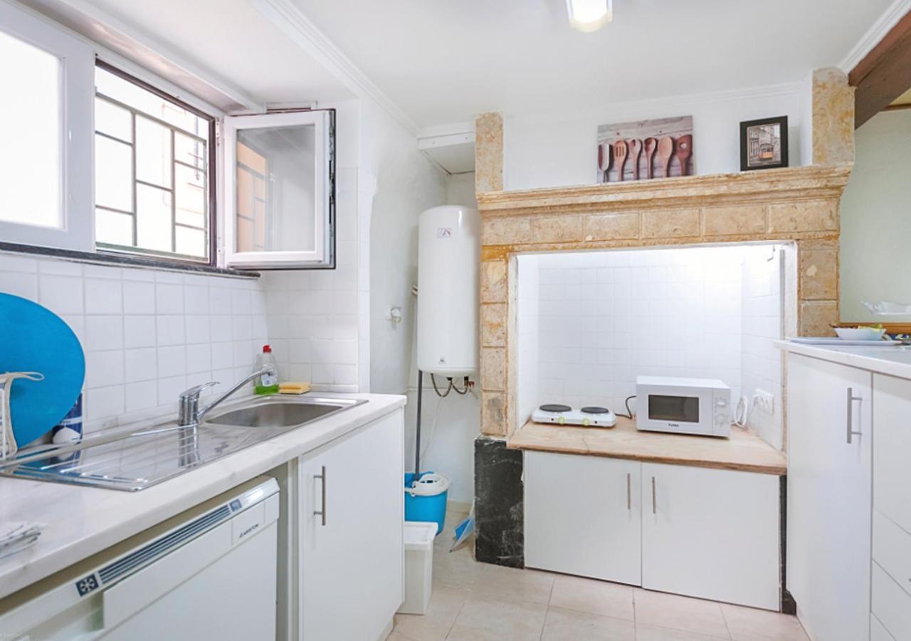 Apartamento Beco Do Melo, A Traditional Building In Alfama